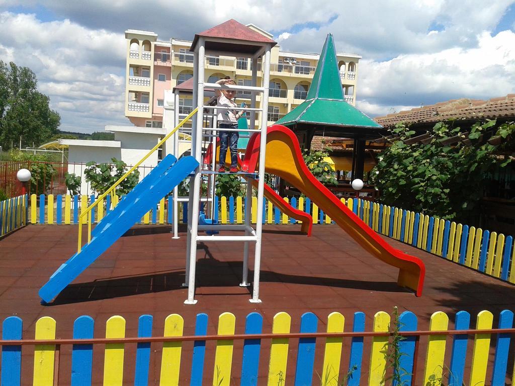 Stefanov 2 Hotel Лозенець Екстер'єр фото